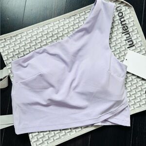 LULULEMON ALIGN ASYMMETRICAL TANK IN LILAC ETHER SZ 6 NWT